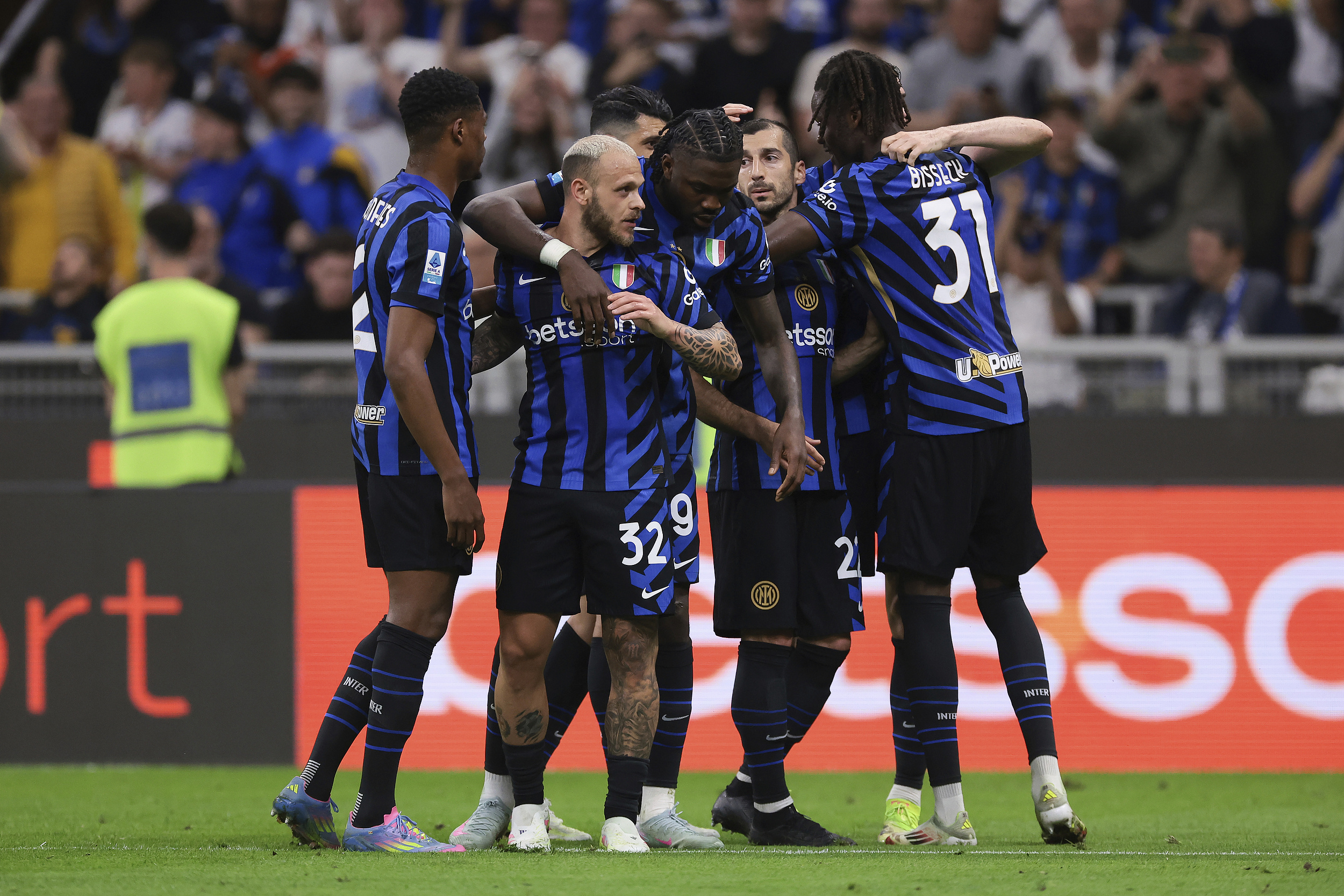 金年会官网-转折点那不勒斯强势反弹，意甲国际比赛日攻防权衡，管理层满意，赛季目标并未改变的简单介绍